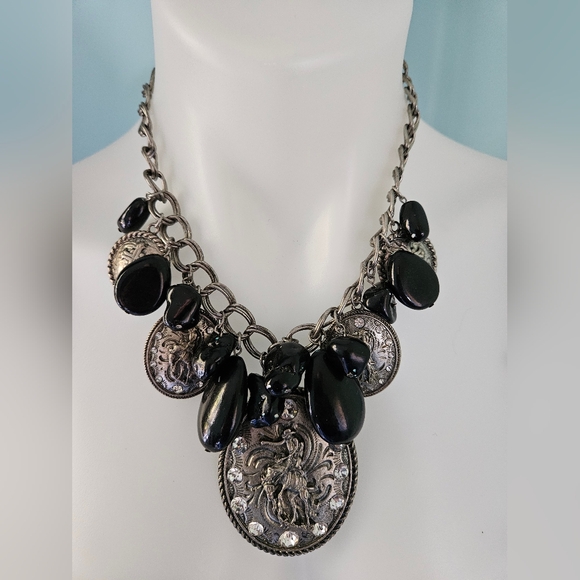Chunky Western Rodeo Bling Necklace - Picture 2 of 10